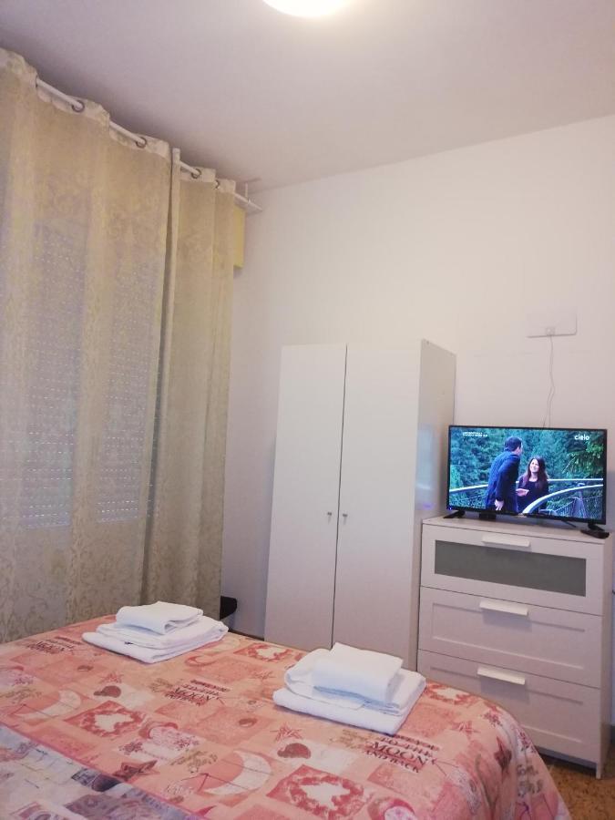 Pearl Pisa Guest House חדר תמונה